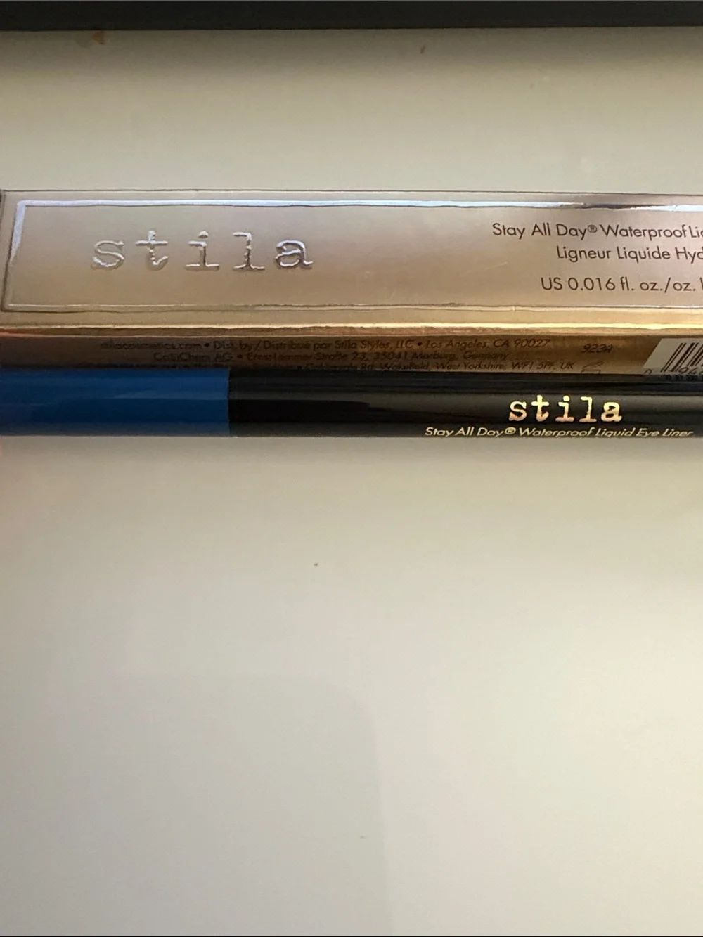 Stila STAY ALL DAY® WATERPROOF LIQUID EYE LINER Marine